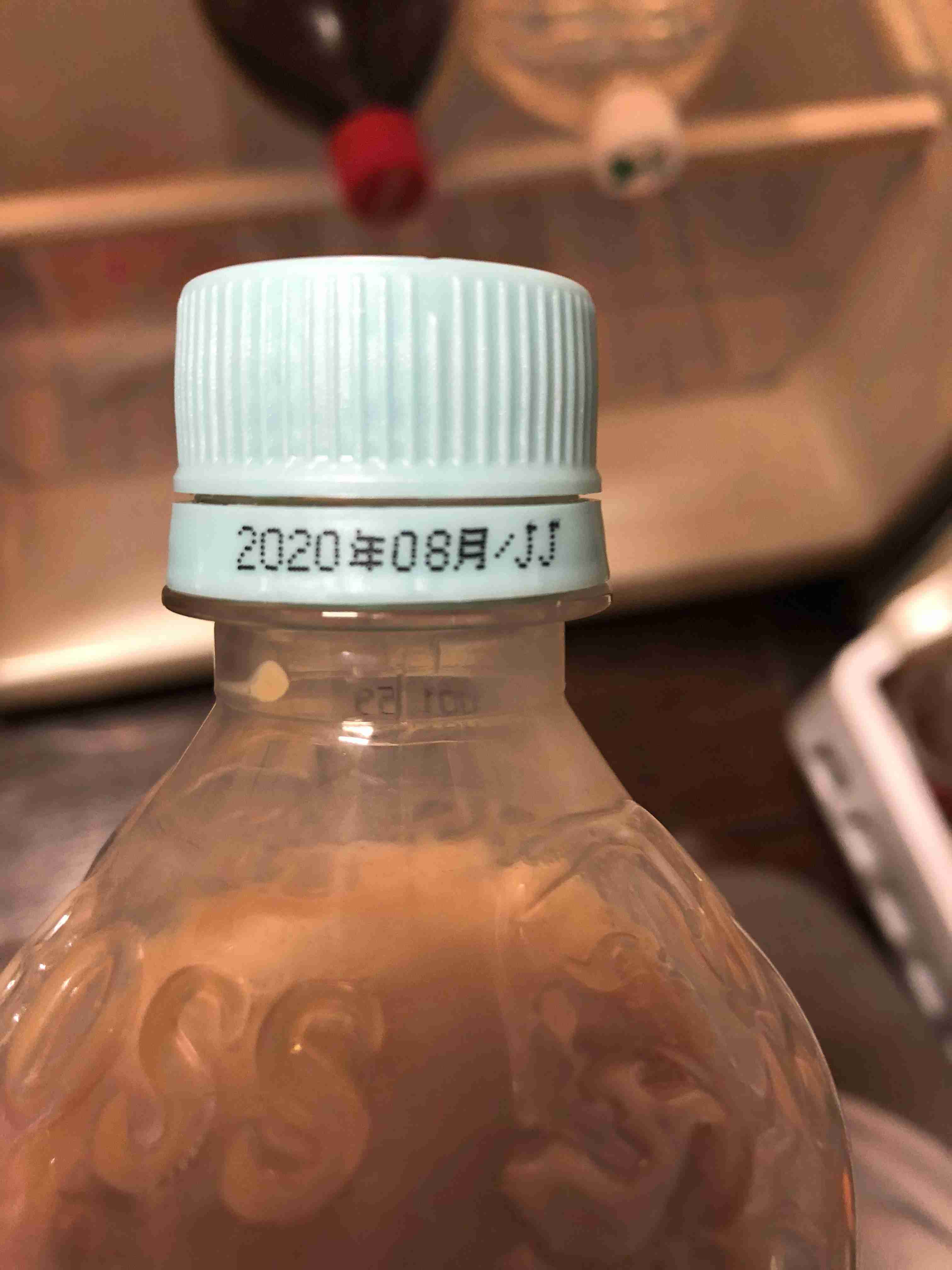 サントリー紅茶飲料約170万本自主回収 腹痛恐れも