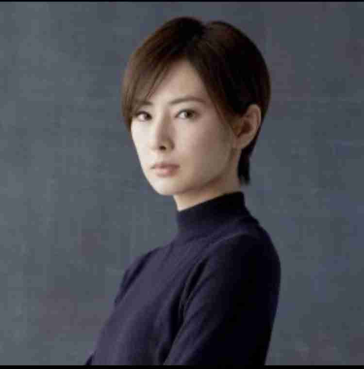 北川景子、2020年カレンダーで圧倒的な美貌溢れ出す