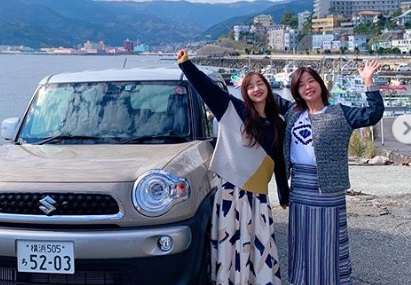 「美人姉妹みたい」「超お美しい2ショット」板野友美&谷まりあの2ショットに反響続々