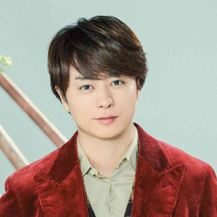 妻マイコは第一子出産間近　妻夫木聡が派手パンツで向かうロケ現場