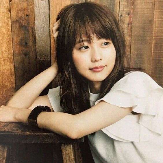 有村架純、眼鏡姿の最強ドアップSHOTにファン騒然「トキメキが止まらない!」「需要ありあり!!」