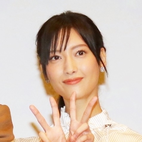 菜々緒、乙ちゃんの最新メイク方法を自撮りショットと共に公開！