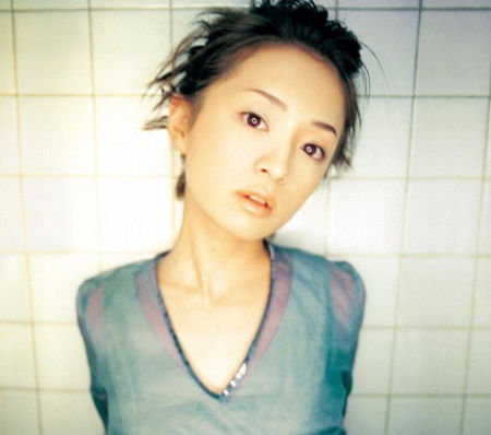安西ひろこ、ギャルモデル時代の写真公開にネット反響「ギャル最強」「青春時代の憧れでした」