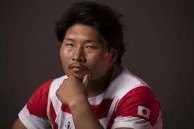 山田ローラ、稲垣啓太に“ツンデレ”な長女　一緒に野球観戦も「そっと手だけを…」