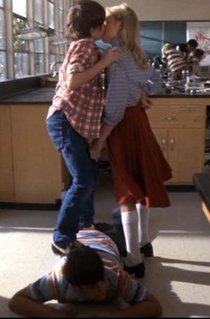 E.T.とエリオット少年が37年ぶりに再会!感動的な