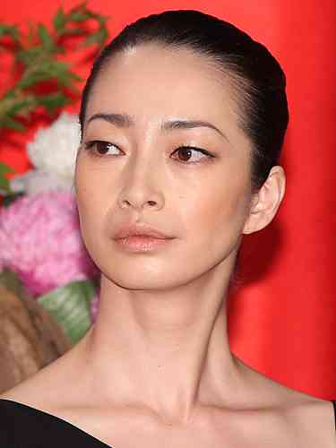 目ヂカラがハンパない女性芸能人ランキング！3位菜々緒、2位土屋アンナ、1位は…