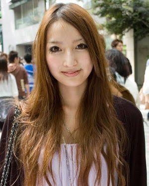 加藤紗里、クリスマスディナーで「キャビア爆食い」報告…「本日11缶目」