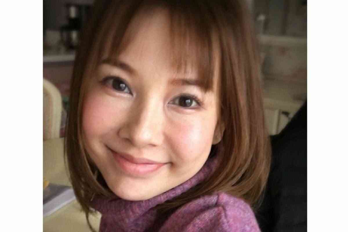 上原さくら、加工一切なしの薄化粧にファン騒然　「下膨れが…」
