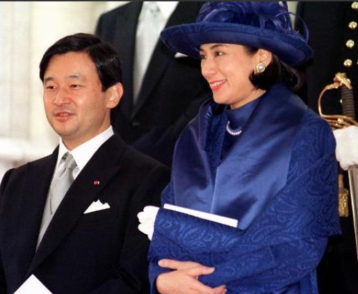 上皇后さま、血混じる嘔吐も ストレス原因か、経過観察 宮内庁