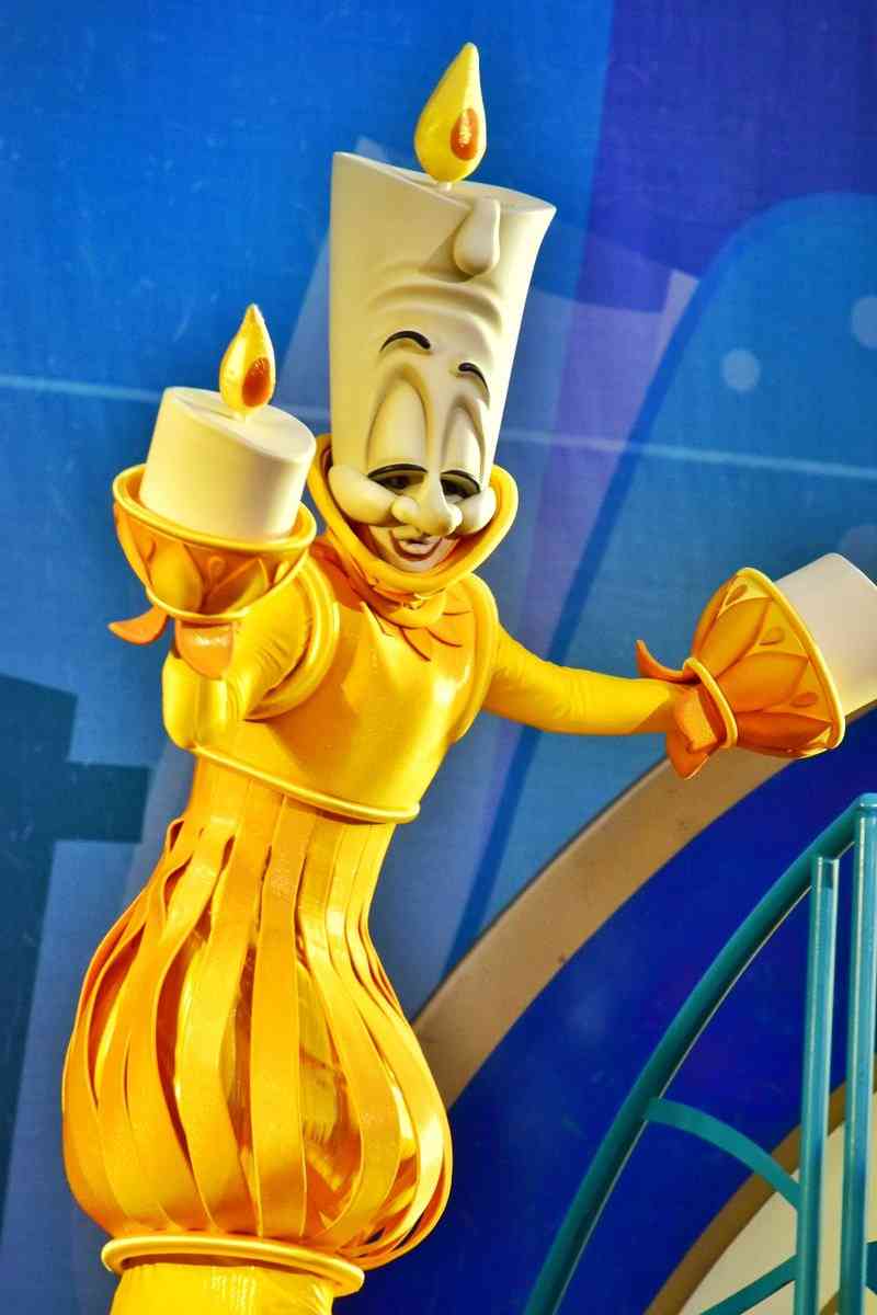 上皇后さま、血混じる嘔吐も　ストレス原因か、経過観察　宮内庁