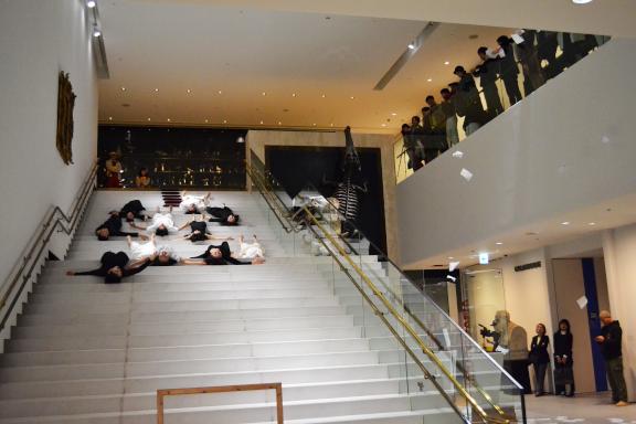 上皇后さま、血混じる嘔吐も ストレス原因か、経過観察 宮内庁