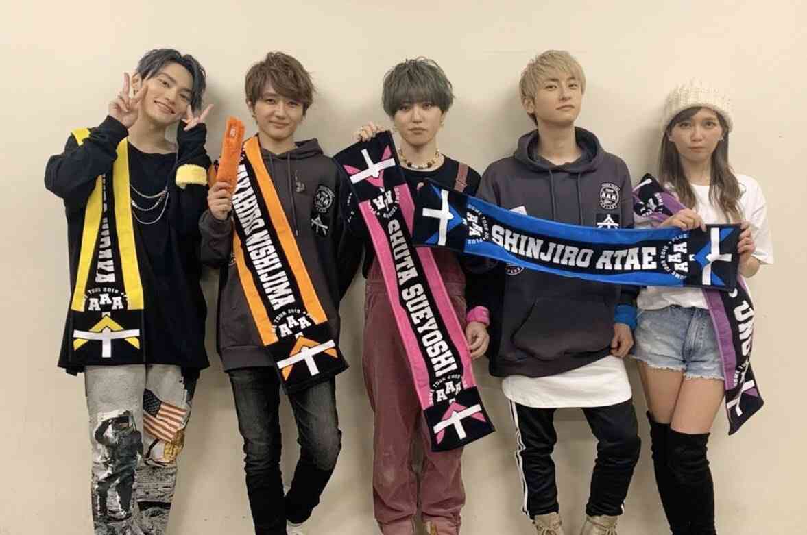 里田まい、夫・田中将大投手とAAAライブ鑑賞「あ~最高だった!」 西島隆弘との3ショットも公開