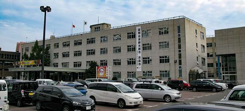 首里城に13億円、補正予算案　がれき撤去や観光振興