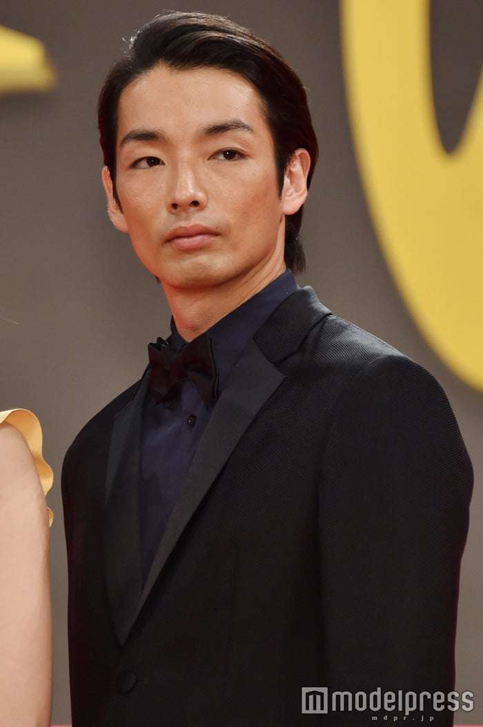木村拓哉と高身長の冨永愛の共演に騒然、あり得なかった「異変」