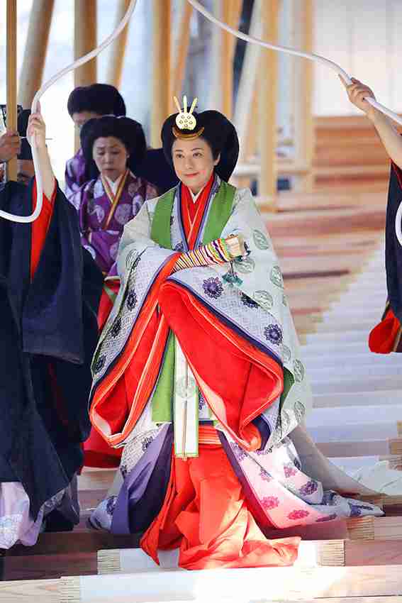 皇后さま、56歳の誕生日…「国民の幸せに尽くす」