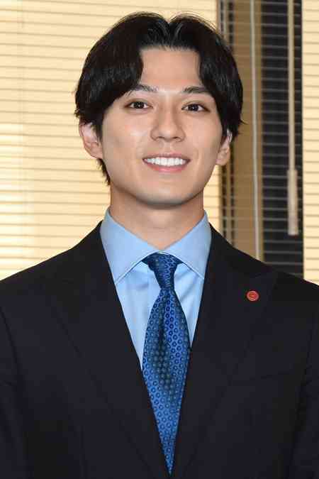 俳優・新田真剣佑