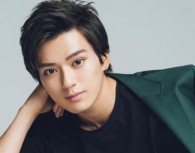 俳優・新田真剣佑