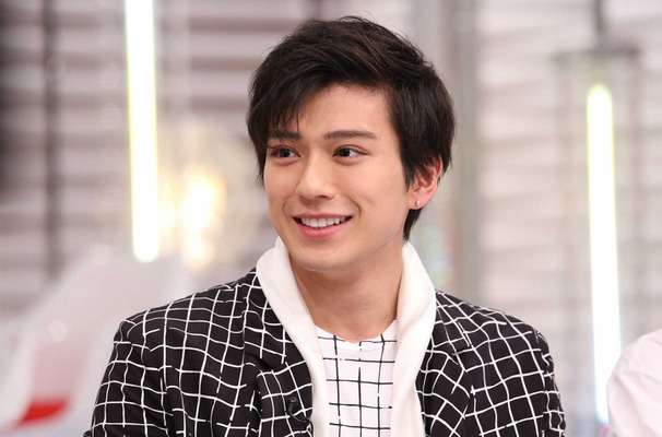 俳優・新田真剣佑