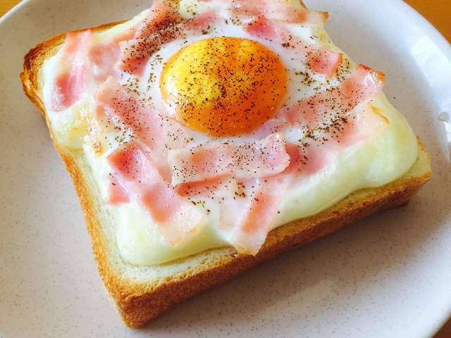 トーストの食べ方