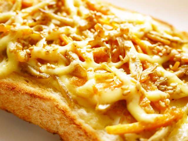 トーストの食べ方