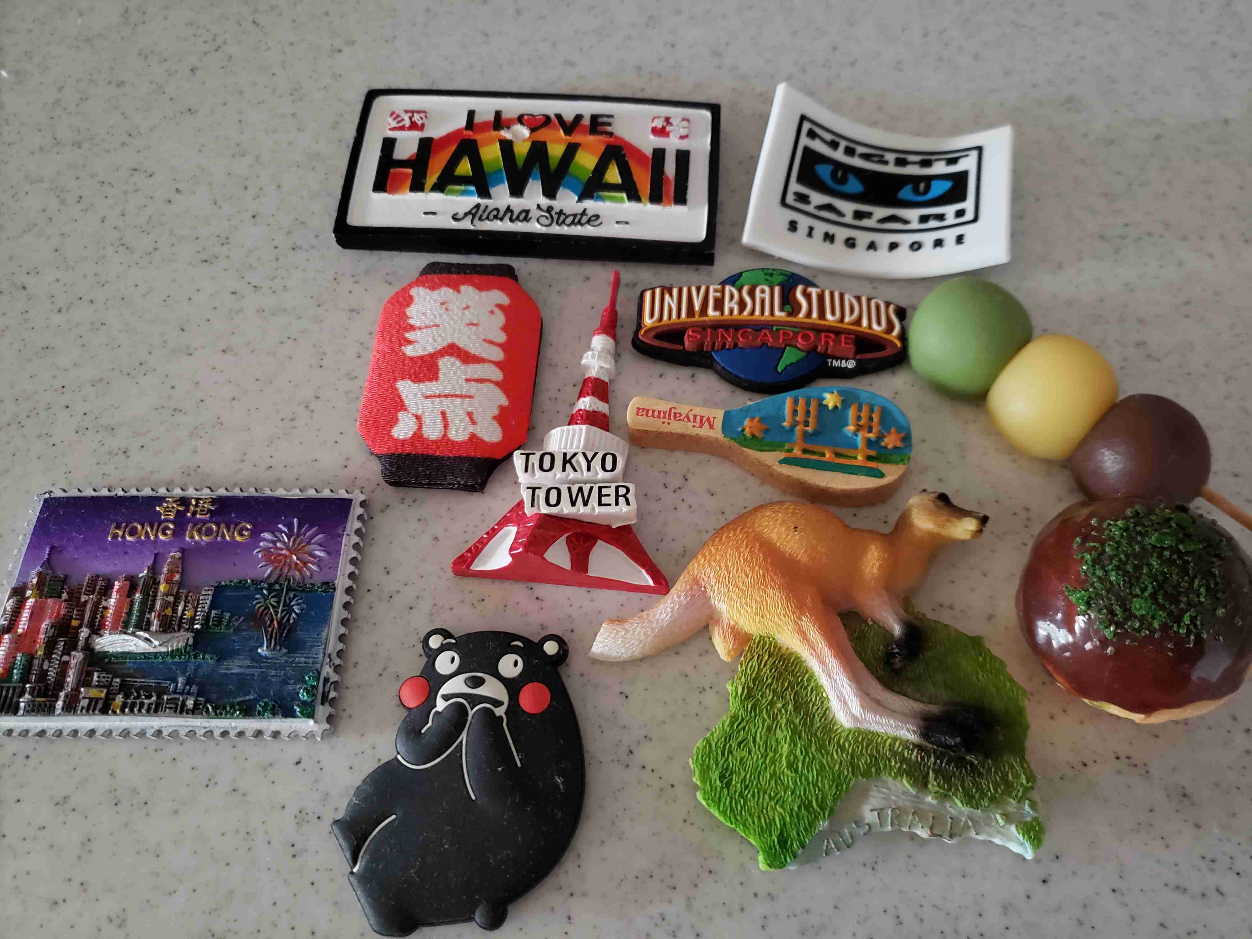 マグネット集めてる人？いますか？