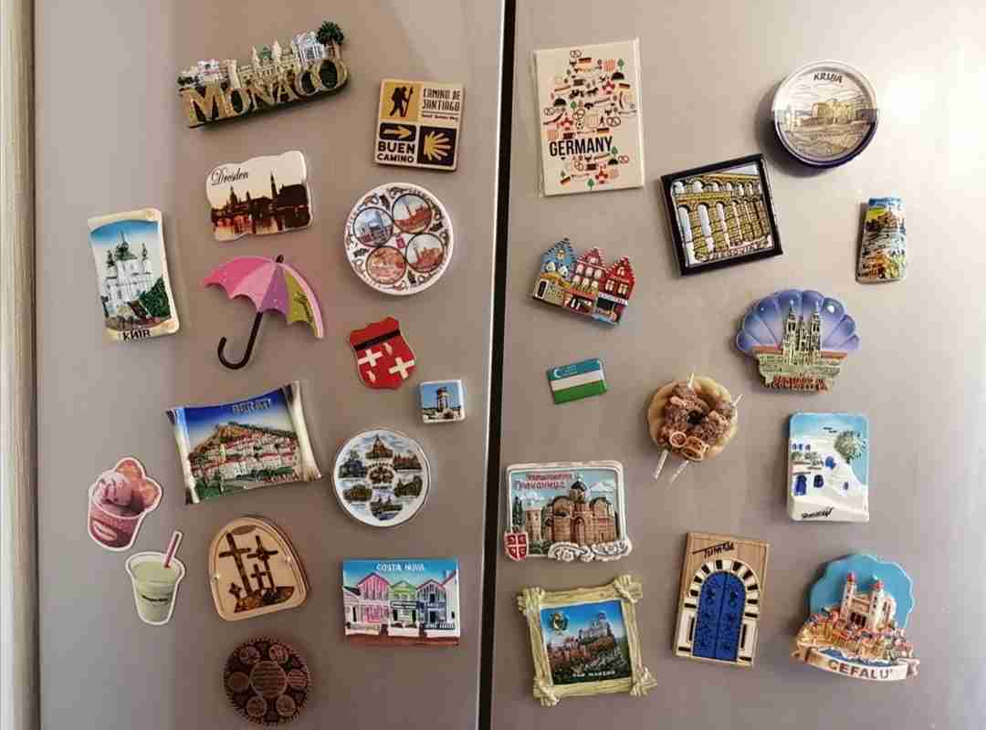 マグネット集めてる人？いますか？