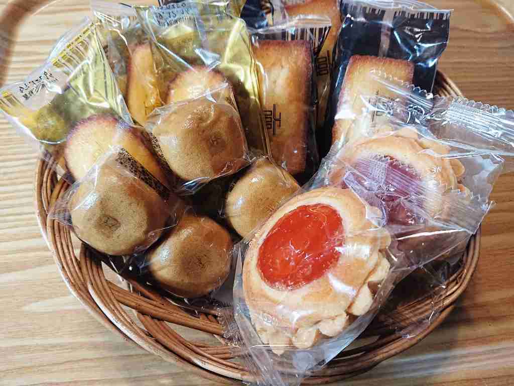 みんなの家のお菓子皿みせてください