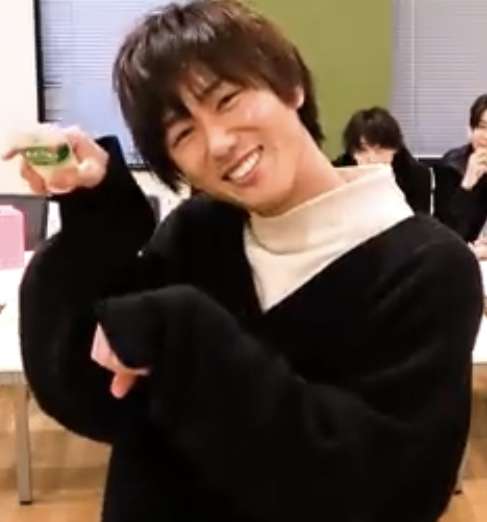 好きなジャニーズタレントを呼ぶと誰かがなり切って返信してくれるトピ Part2