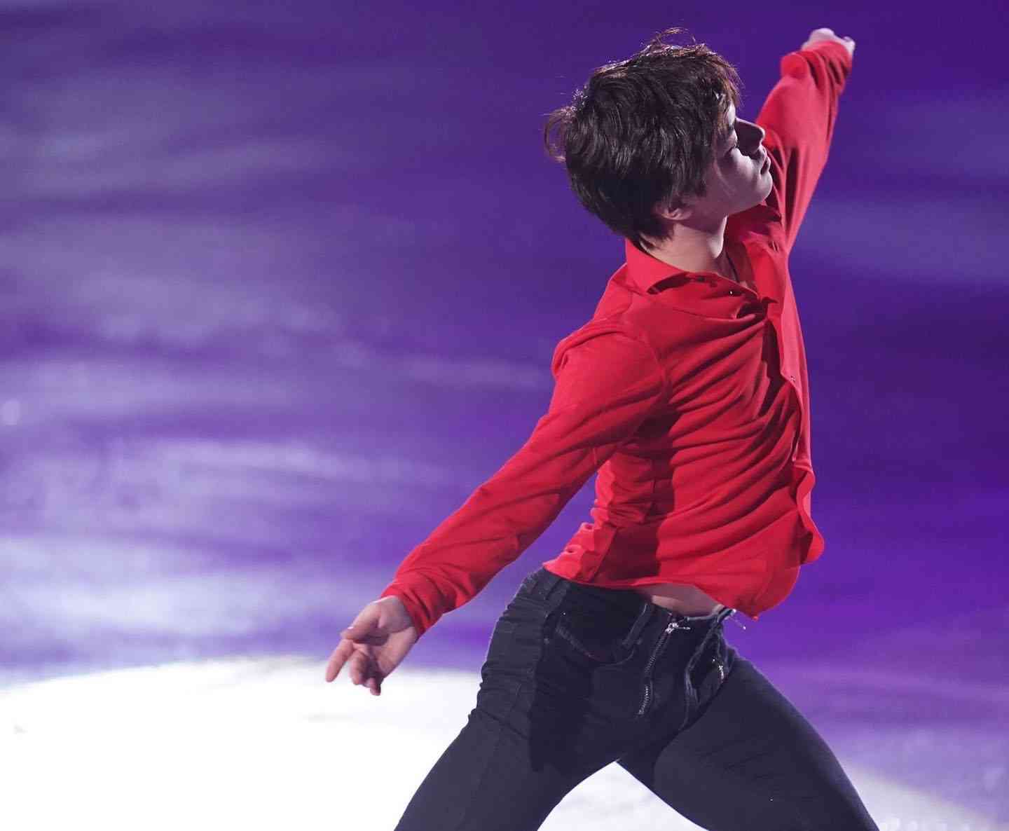 宇野昌磨復活優勝を導いたイケメンコーチに「裏MVP」の声