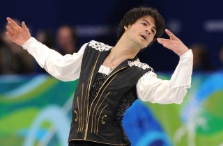 宇野昌磨復活優勝を導いたイケメンコーチに「裏MVP」の声