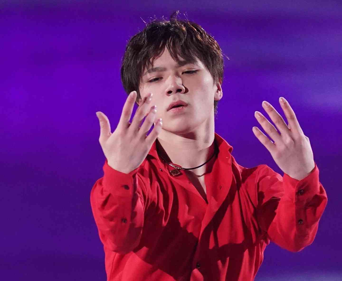 宇野昌磨復活優勝を導いたイケメンコーチに「裏MVP」の声