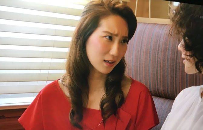 ほっぺムニ！黒髪おさげのファーストサマーウイカにファン絶賛「美しすぎ」「黒髪可愛すぎ」