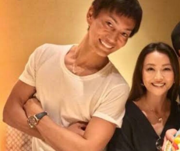 観月ありさ、美しすぎる43歳誕生日ショット　ファン祝福「ずっと私の憧れです」「いつまでも綺麗」