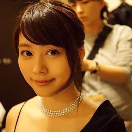 有村架純、眼鏡姿の最強ドアップSHOTにファン騒然「トキメキが止まらない!」「需要ありあり!!」