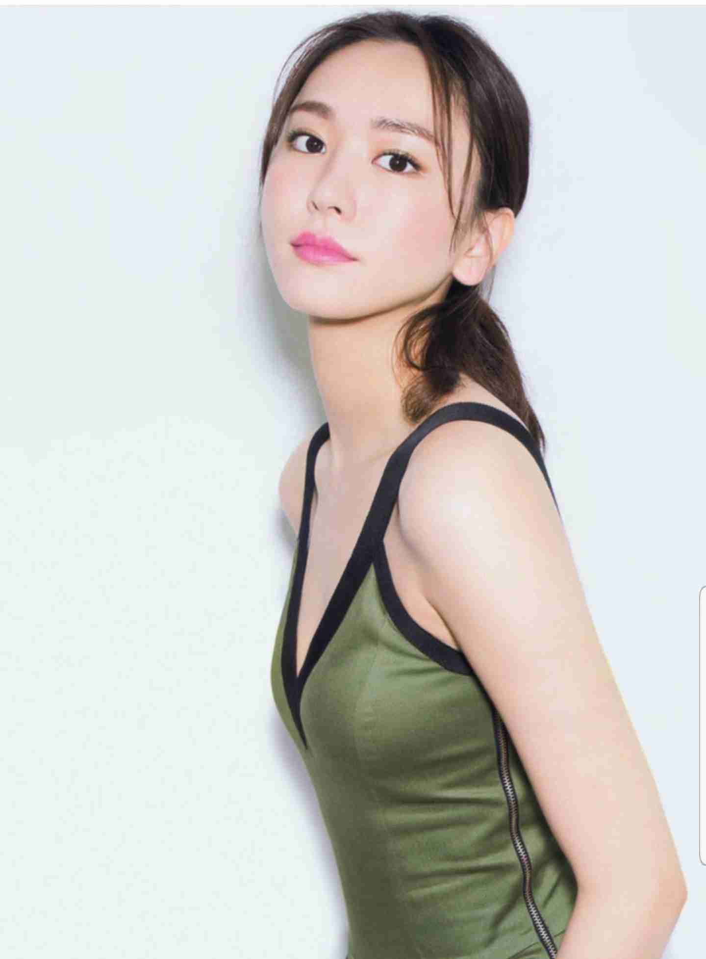 新垣結衣、7年ぶりビジュアルブックが異例の即完売で重版決定