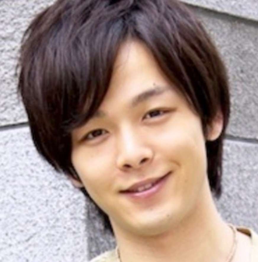 イケメンとフツメンの中間の画像を貼るトピ