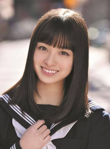 永野芽郁＆今田美桜、かわいい“メリクリ”2ショット