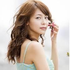 相武紗季「色々スッキリ」ショートヘアに