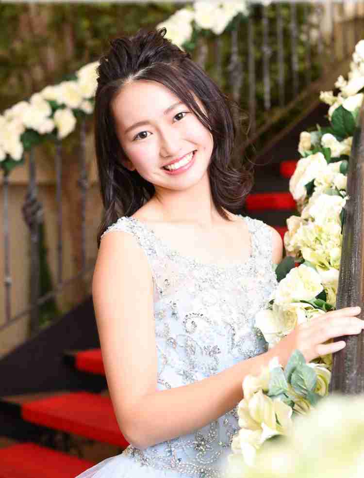 “日本一ドレスが似合う女子高生”が決定 「女子高生ミスコン」ファイナリスト、大幅イメチェン
