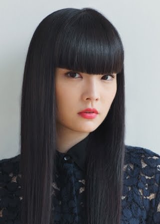 西内まりや、“別人すぎる…”イメチェンSHOTにファン衝撃!「アジアンビューティー」「超クール!」