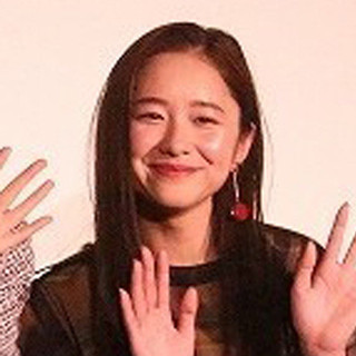 賀来賢人の“タイプの女優”堀田真由、番組紹介に感謝「本当に恐れ多いです」