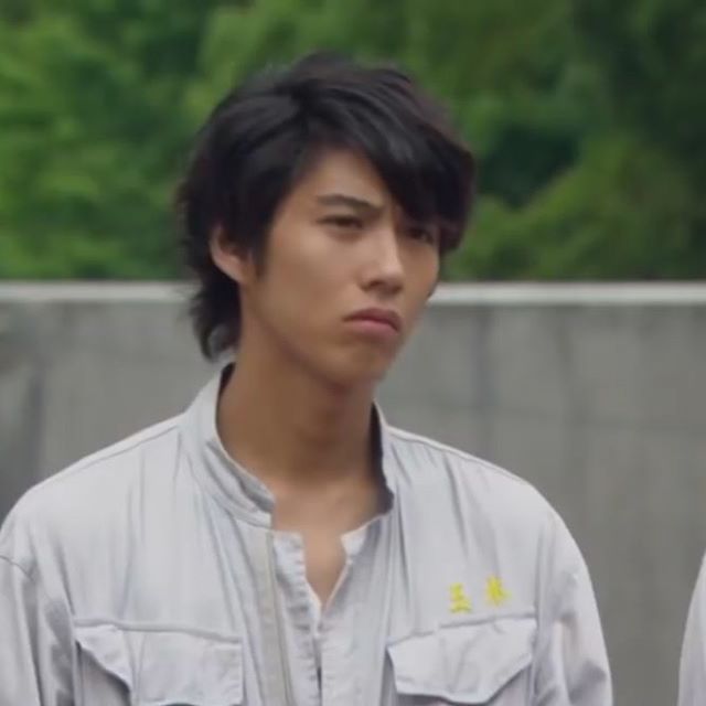 賀来賢人、爪切男原作『死にたい夜にかぎって』主演 “不器用”男の最低で最高のラブストーリー