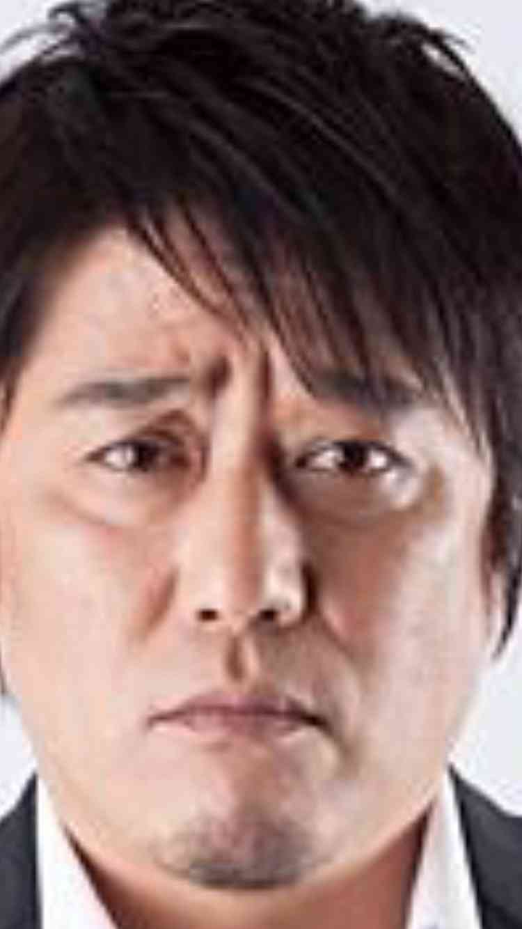 フジモン（藤本敏史）の写真に「泣き顔やん」　品川がツイッターに投稿、心配の声