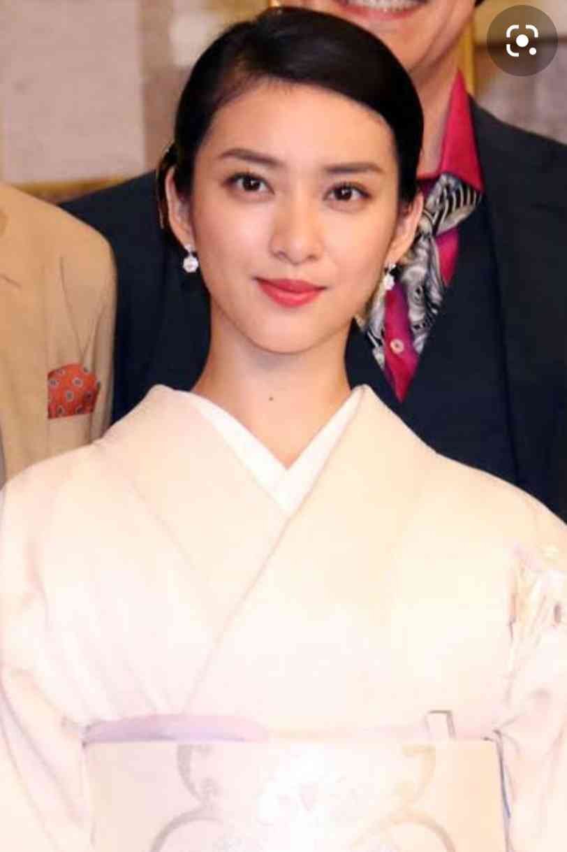 和服を着るときのヘアメイク