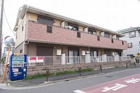 木下優樹菜「父は社長」「祖父は7億円地主」超ヨユ～で芸能界引退か