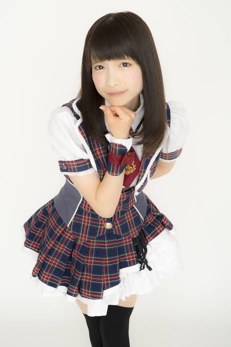 もえあず、ミスドの食べ放題を堪能「改めてみると種類すごい~」