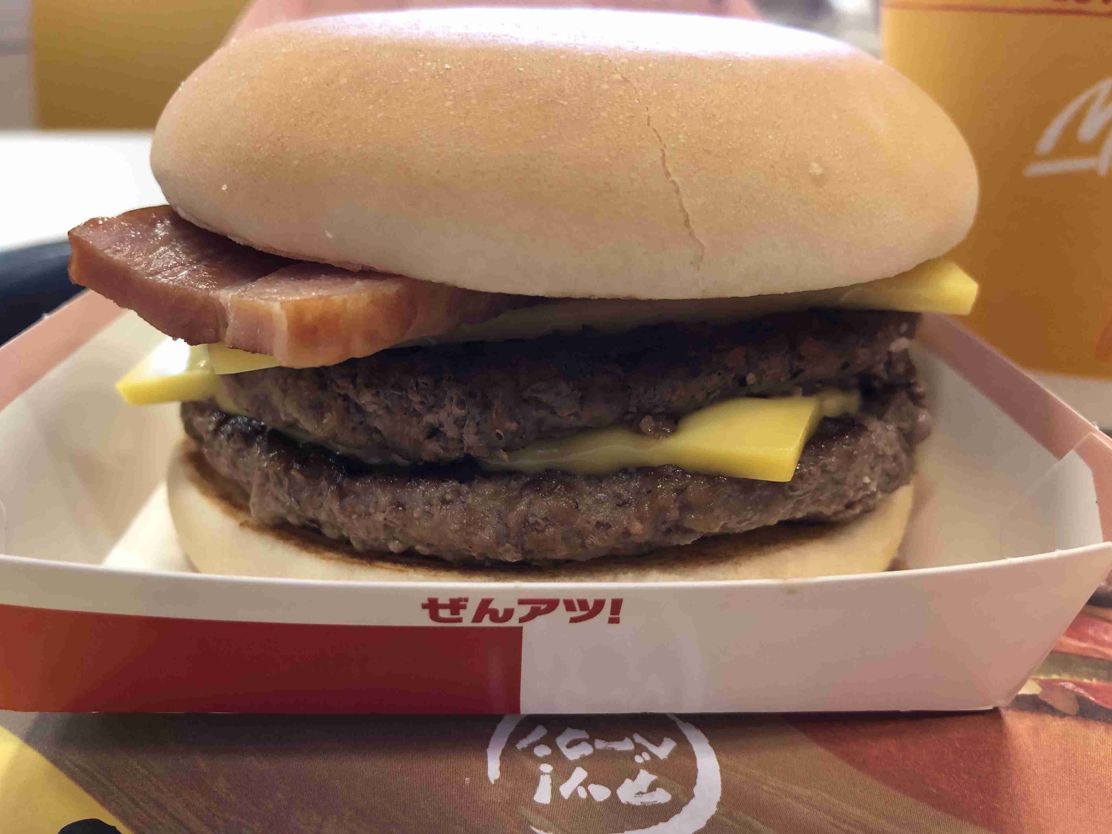 【マクドナルド】夢のような“全部ブアツい”バーガー「ぜんアツ！ダブチ」が“肉の日”に新登場！