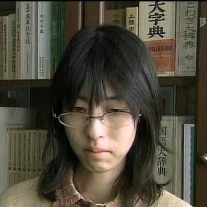 整形も矯正も髪染もピアスもネイルもしてない人
