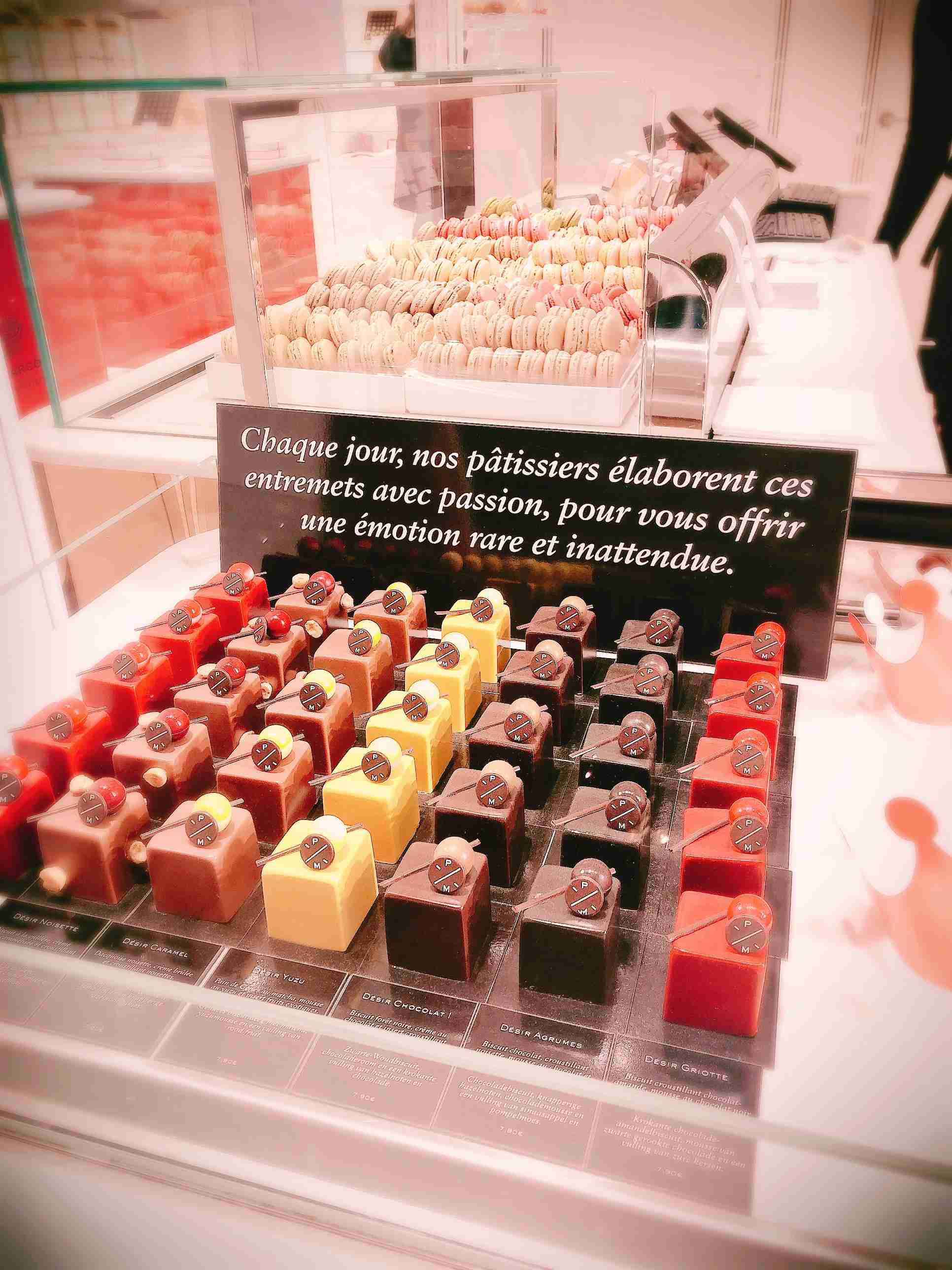 ひたすらスイーツの画像を貼るトピ