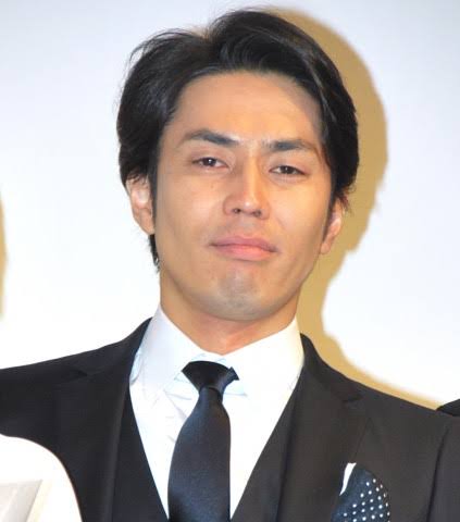 マッチングアプリで顔を載せない男性